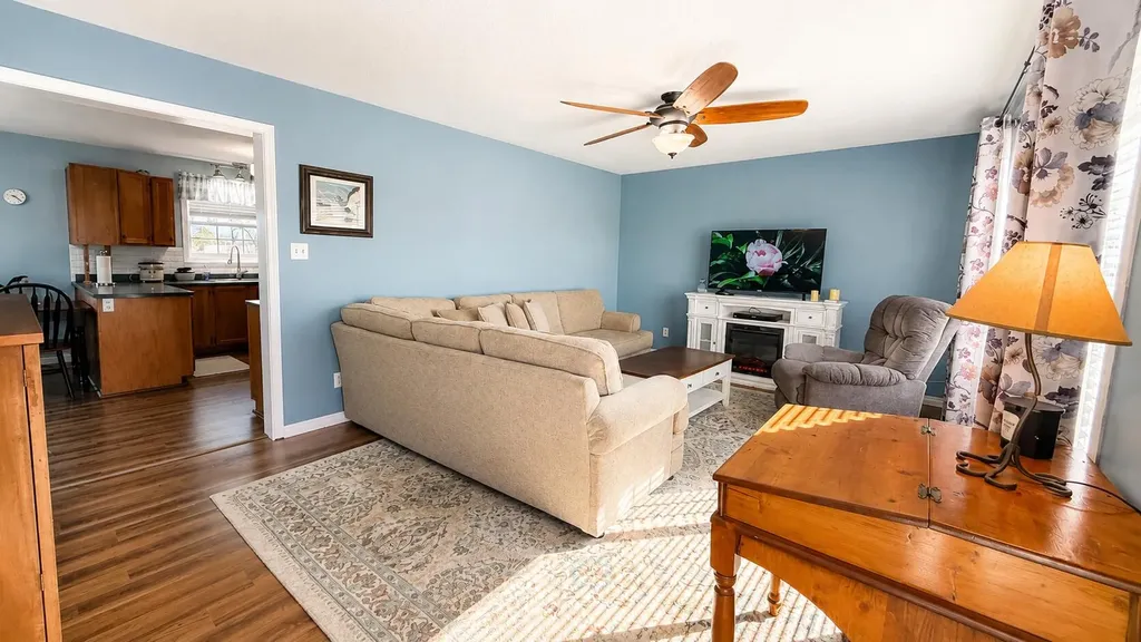 5 Bar Road Lubec ME 04652