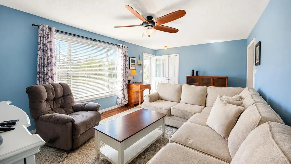 5 Bar Road Lubec ME 04652