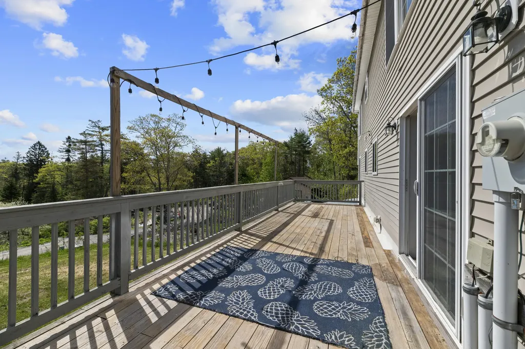 24 Highland Park Road Boothbay Harbor ME 04538