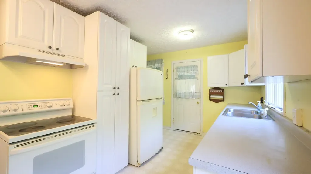 157 Kelley Road Pittston ME 04345