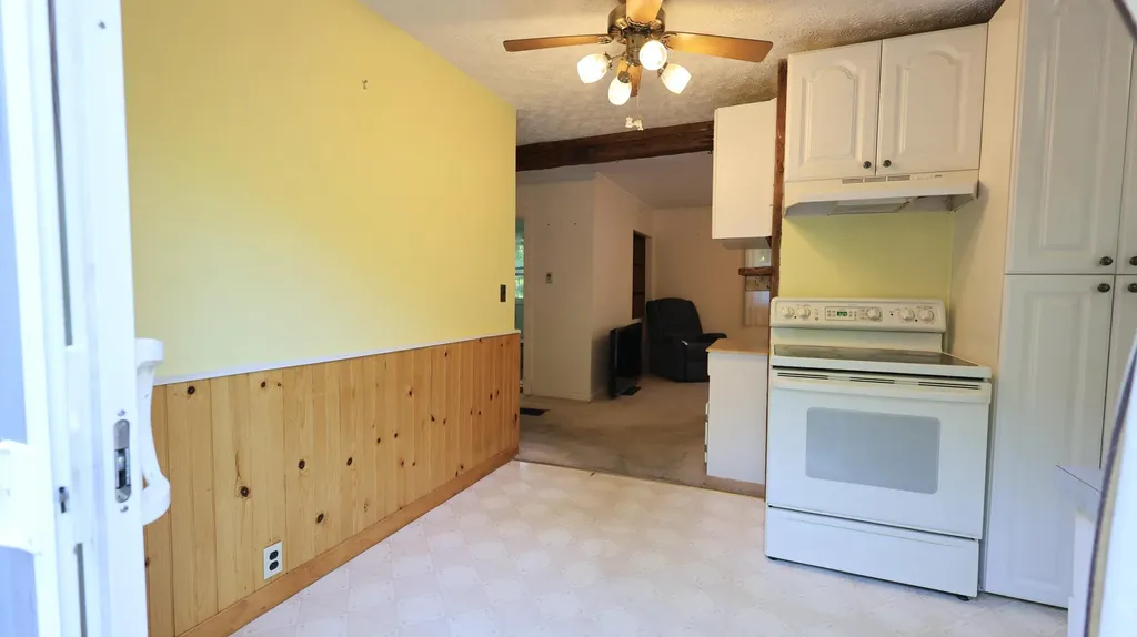 157 Kelley Road Pittston ME 04345