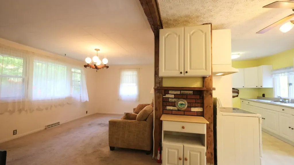 157 Kelley Road Pittston ME 04345