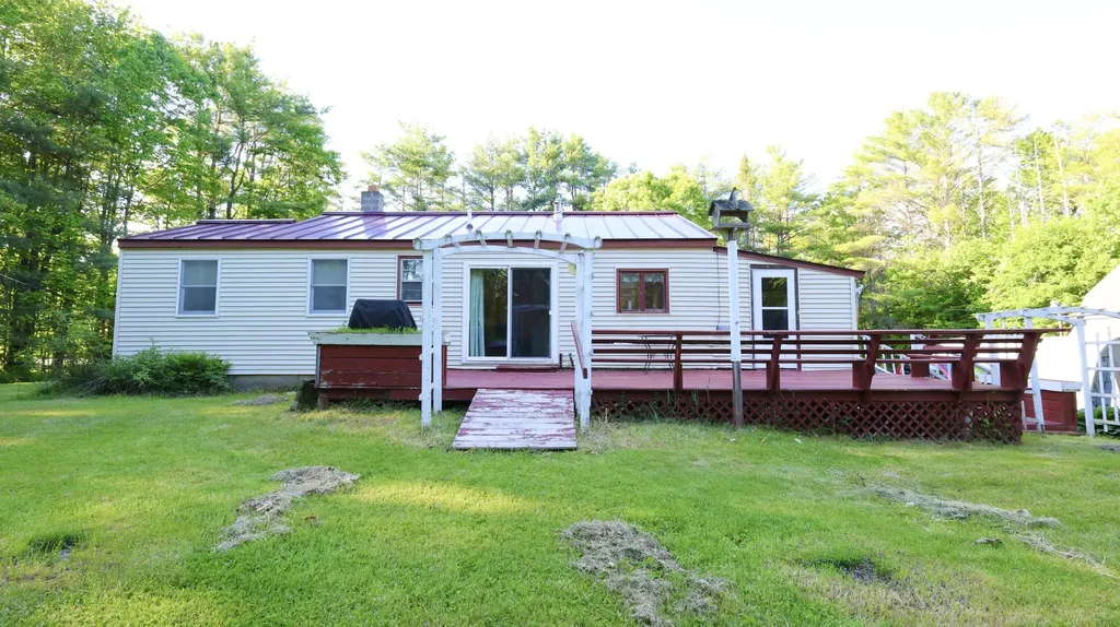 157 Kelley Road Pittston ME 04345
