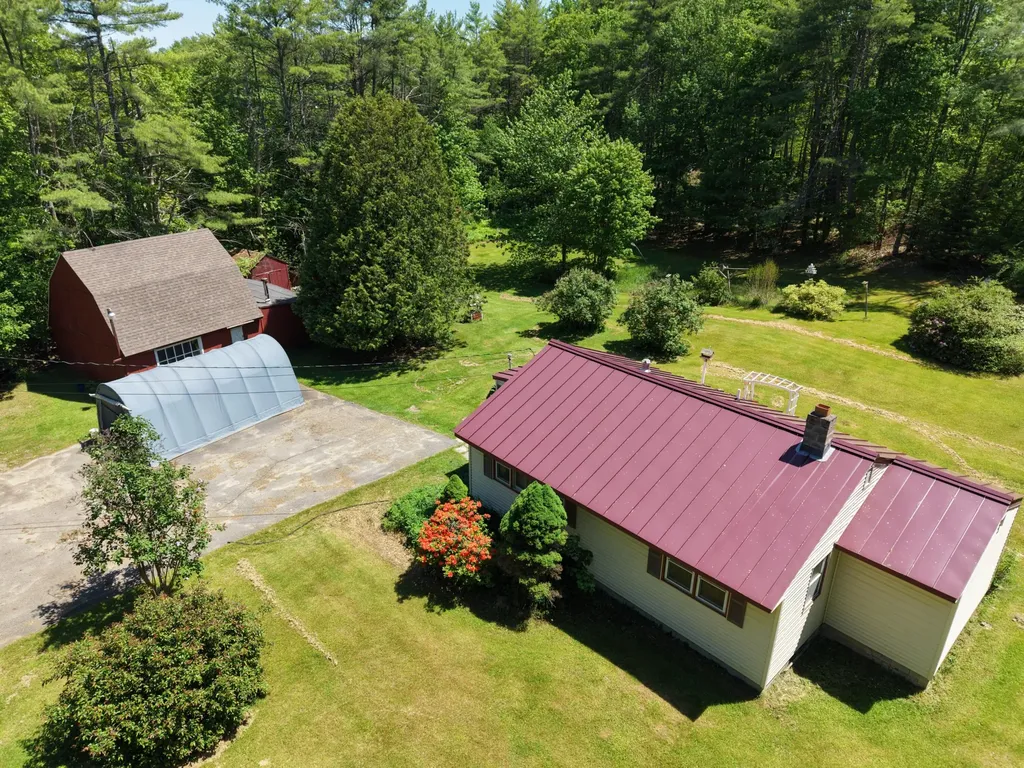 157 Kelley Road Pittston ME 04345