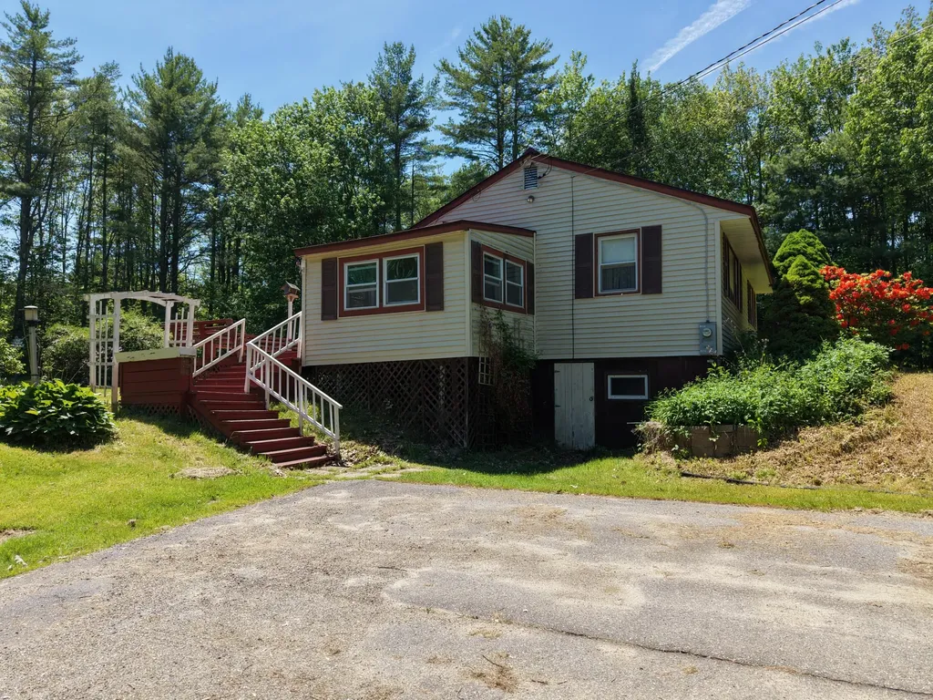 157 Kelley Road Pittston ME 04345