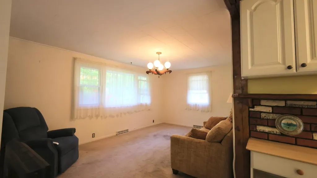 157 Kelley Road Pittston ME 04345