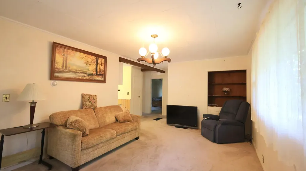 157 Kelley Road Pittston ME 04345