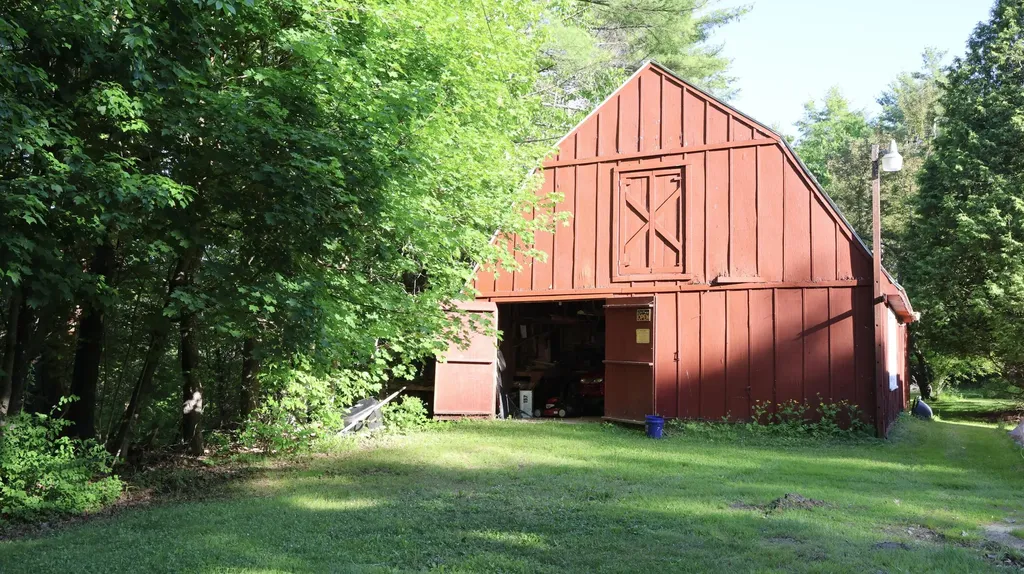 157 Kelley Road Pittston ME 04345