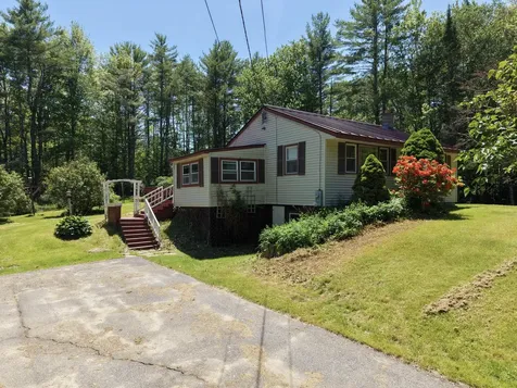 157 Kelley Road Pittston ME 04345