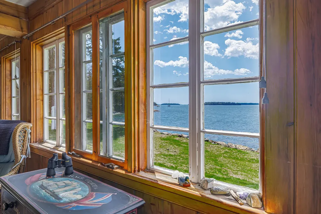 40 Wells Cove Lane Brooklin ME 04616