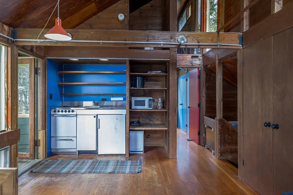 40 Wells Cove Lane Brooklin ME 04616
