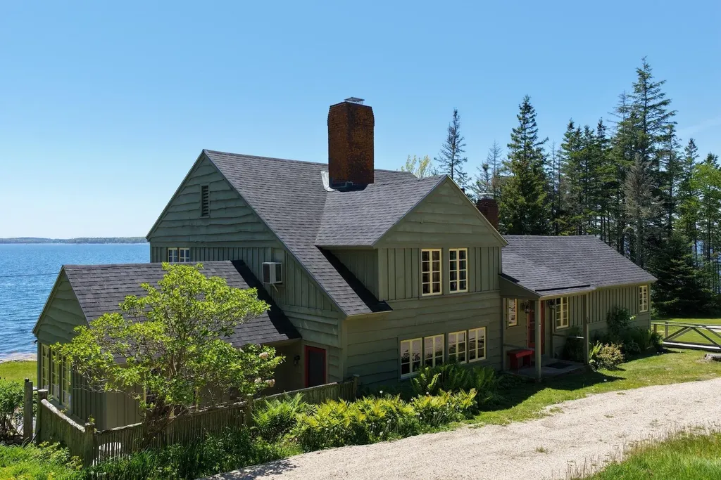 40 Wells Cove Lane Brooklin ME 04616