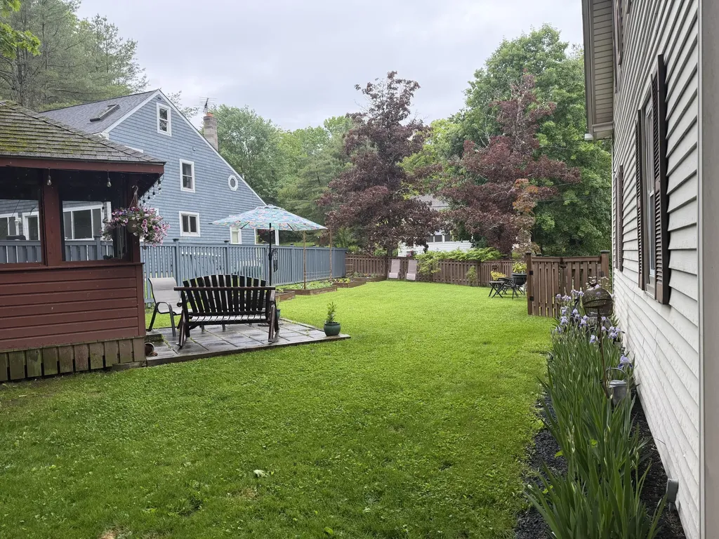 10 Danforth Street Wiscasset ME 04578