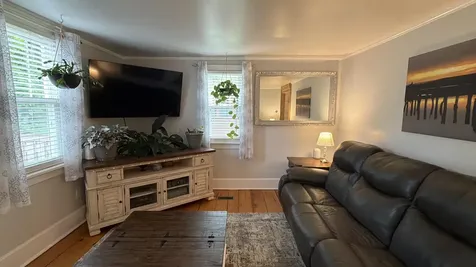 10 Danforth Street Wiscasset ME 04578
