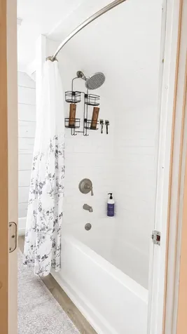 10 Danforth Street Wiscasset ME 04578