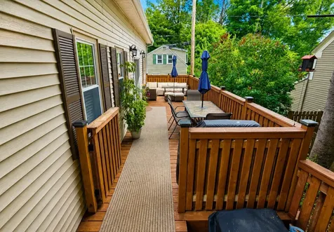 10 Danforth Street Wiscasset ME 04578