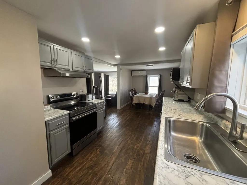 31 Hancock Street Dover-foxcroft ME 04426