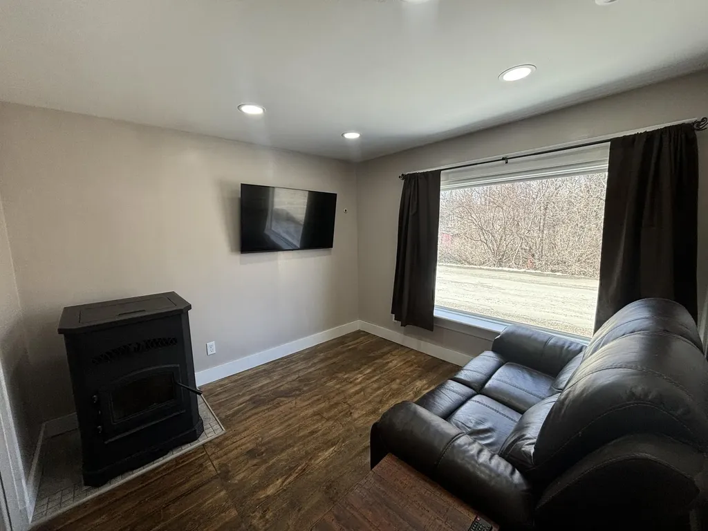 31 Hancock Street Dover-foxcroft ME 04426