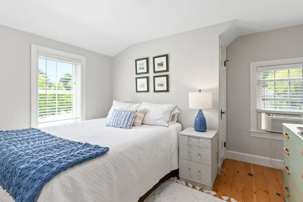 5 Reg Roc Road Falmouth ME 04105
