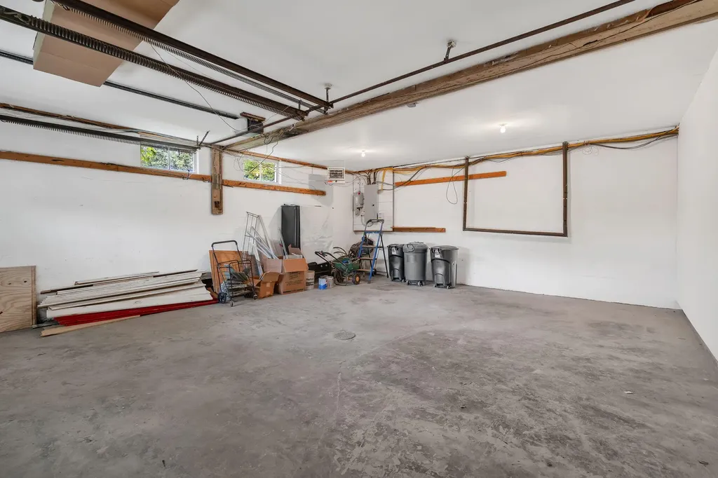 36 High Street Dexter ME 04930