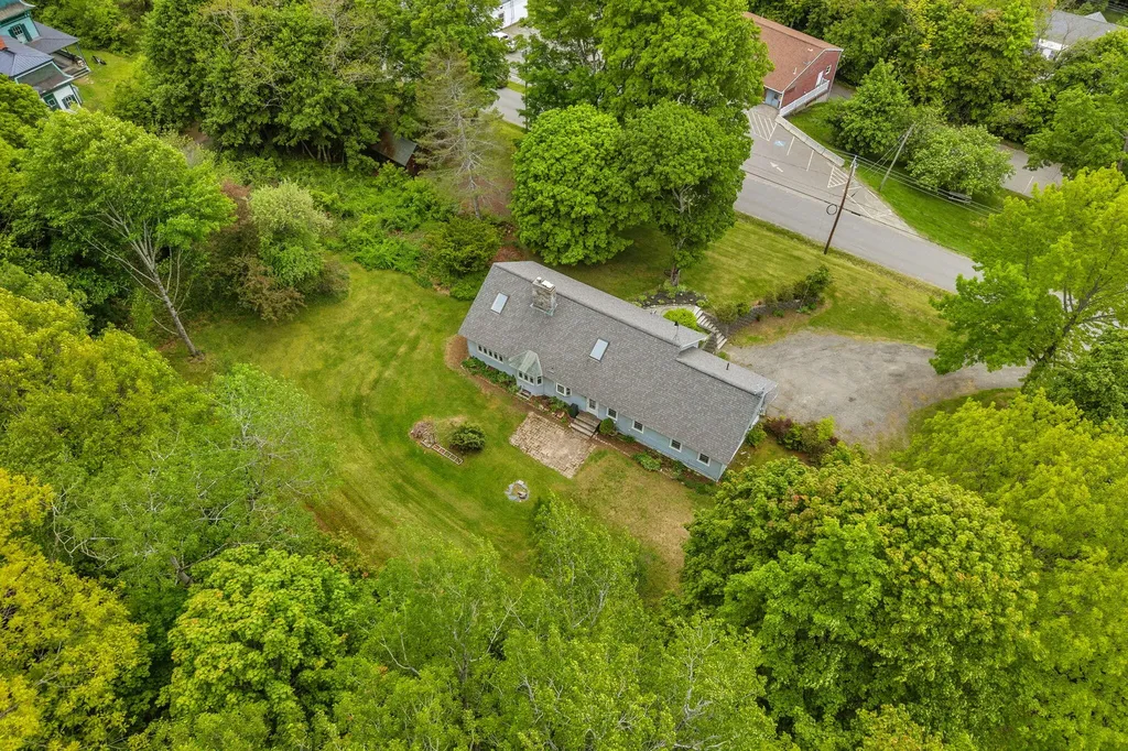36 High Street Dexter ME 04930
