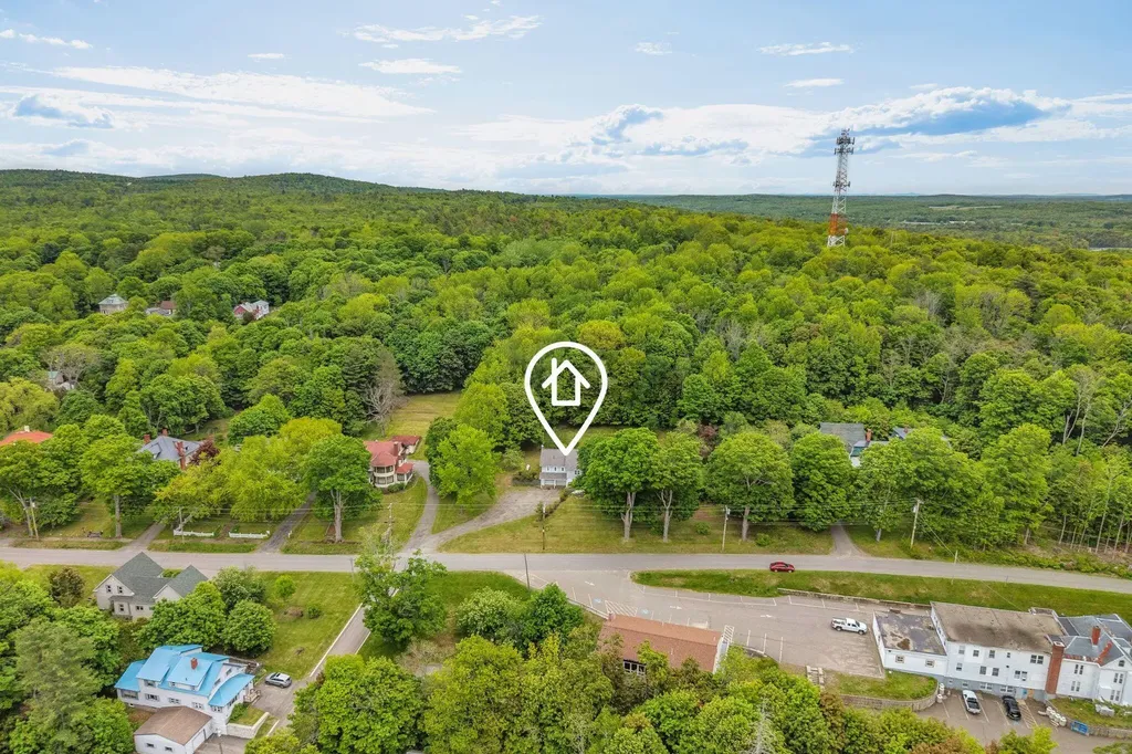 36 High Street Dexter ME 04930