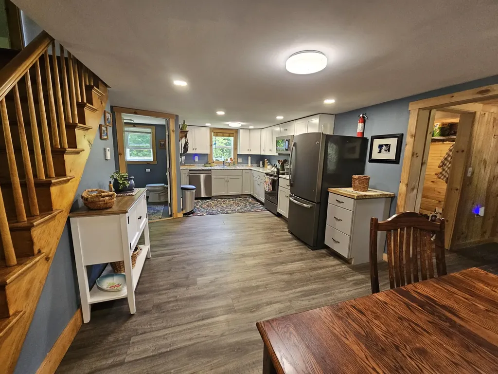 662 Temple Road Farmington ME 04938