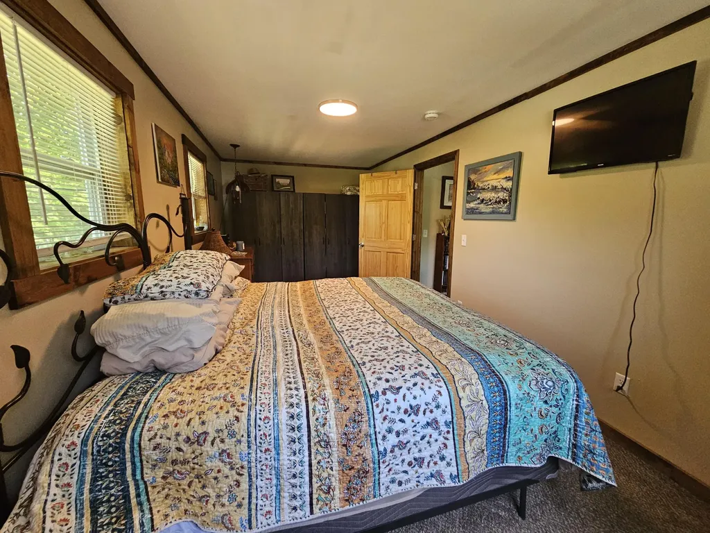 662 Temple Road Farmington ME 04938