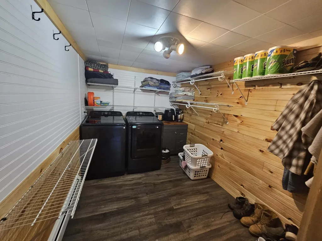 662 Temple Road Farmington ME 04938