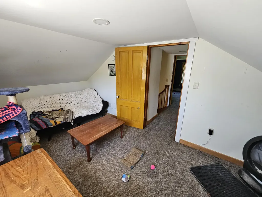 662 Temple Road Farmington ME 04938