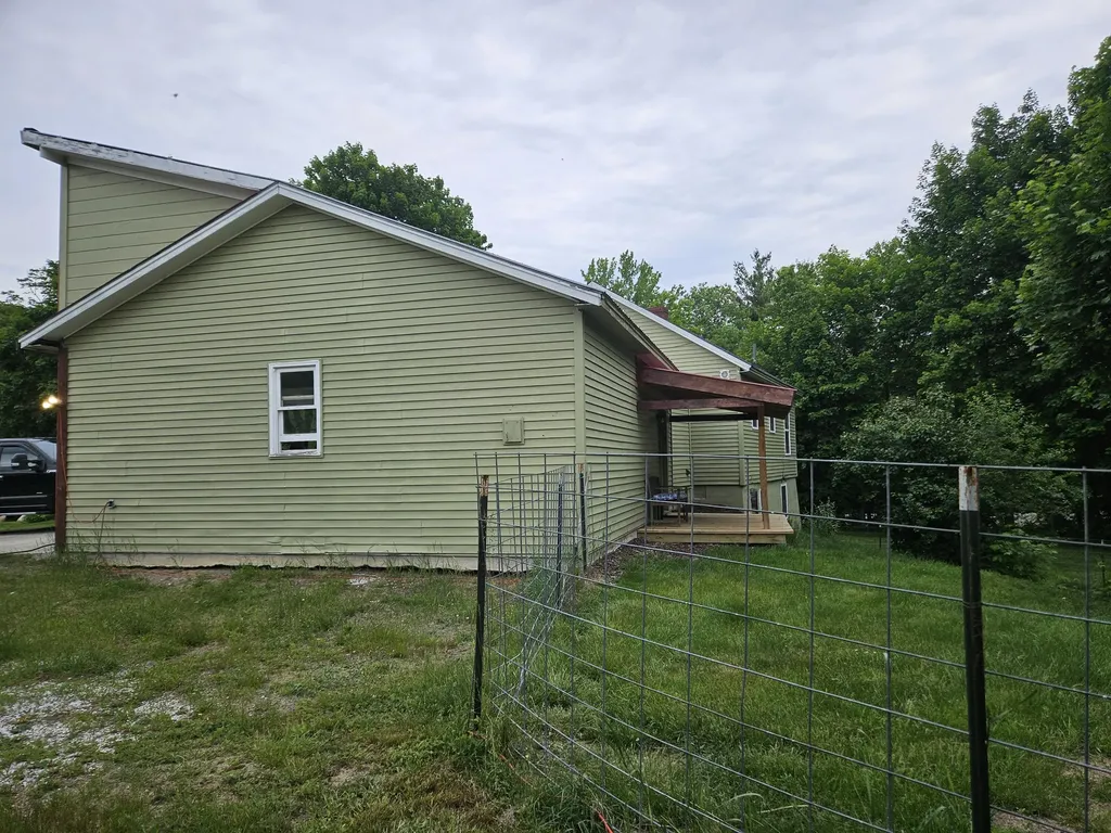 662 Temple Road Farmington ME 04938