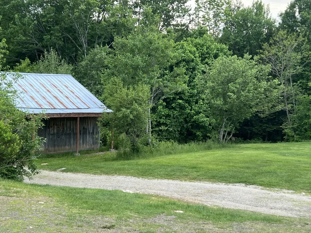 662 Temple Road Farmington ME 04938