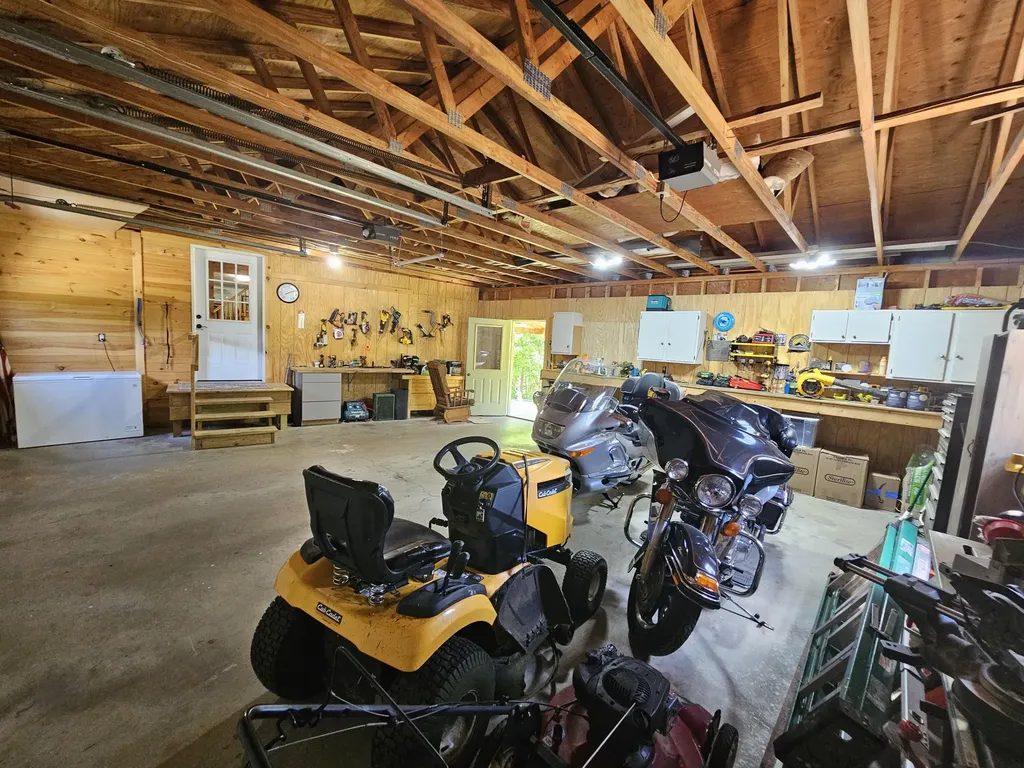 662 Temple Road Farmington ME 04938