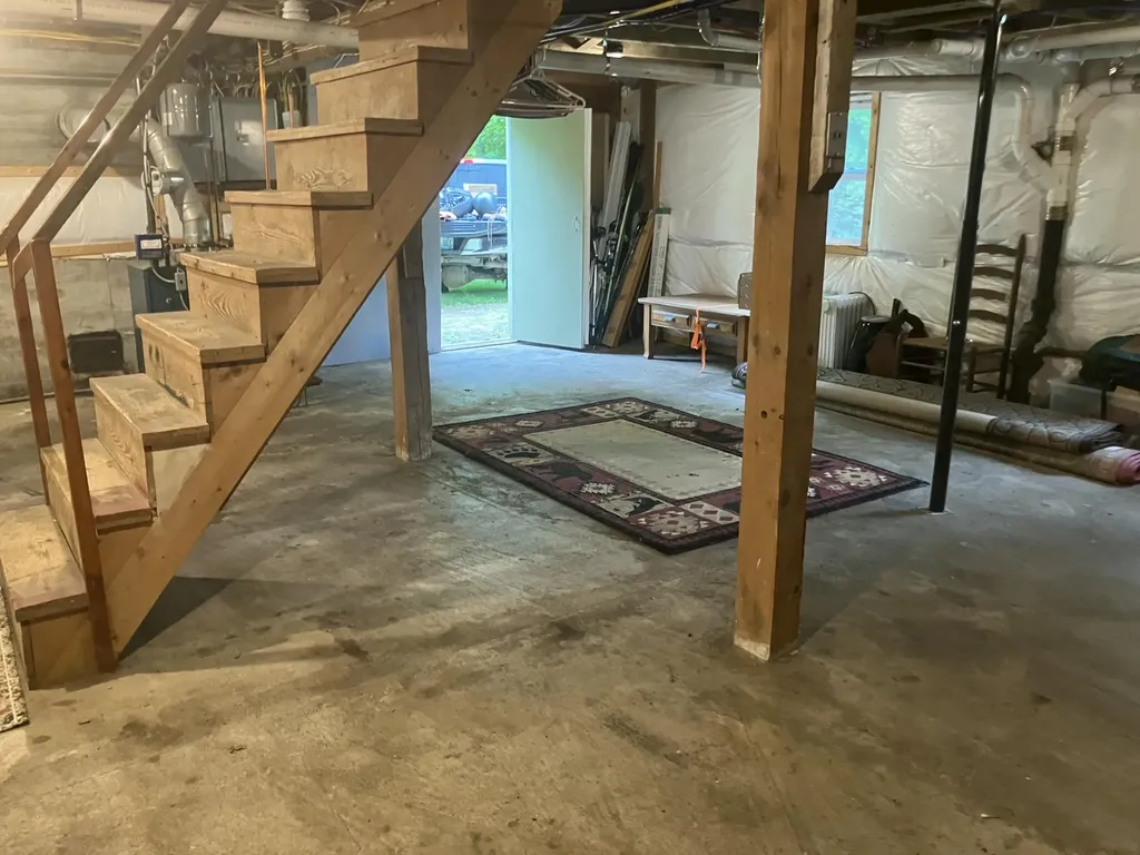 662 Temple Road Farmington ME 04938
