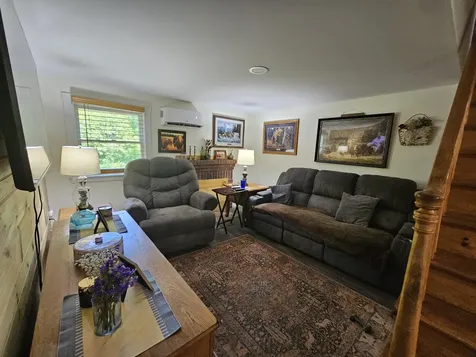 662 Temple Road Farmington ME 04938