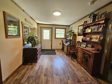 662 Temple Road Farmington ME 04938