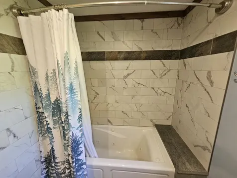 662 Temple Road Farmington ME 04938