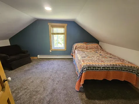 662 Temple Road Farmington ME 04938