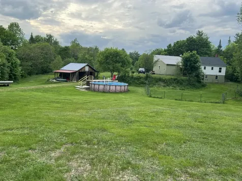 662 Temple Road Farmington ME 04938