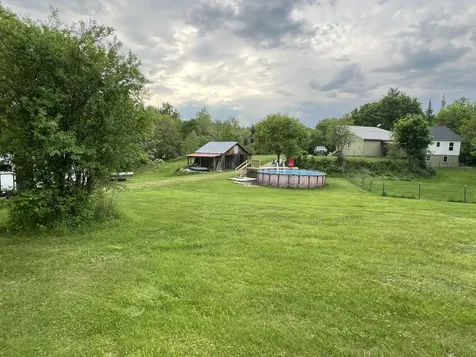 662 Temple Road Farmington ME 04938
