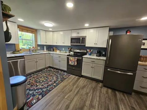 662 Temple Road Farmington ME 04938