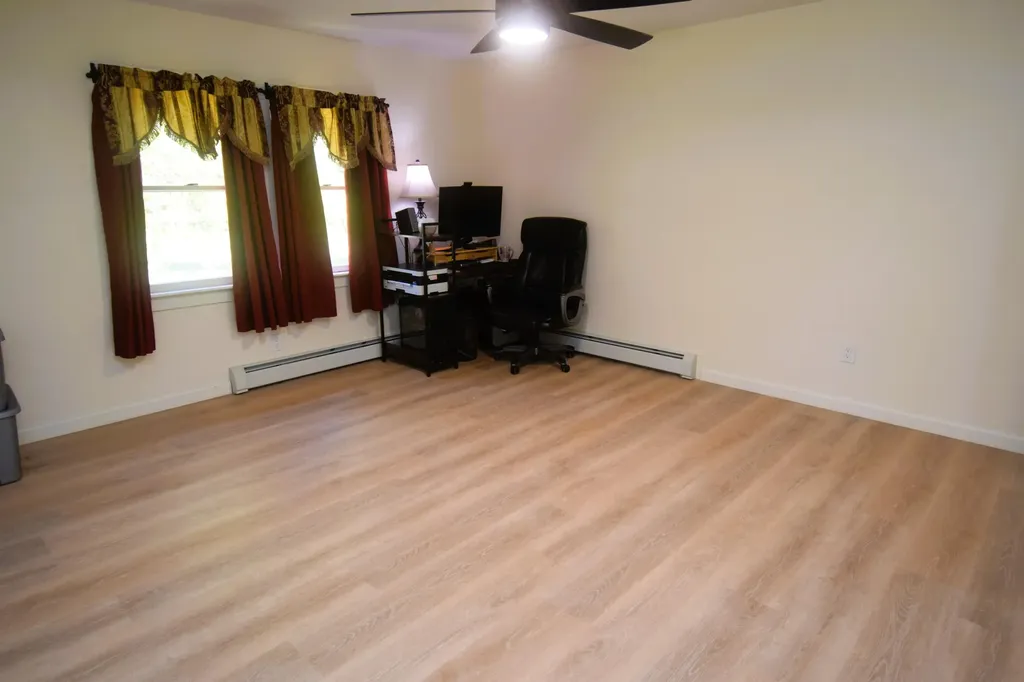 423 E River Road Skowhegan ME 04976
