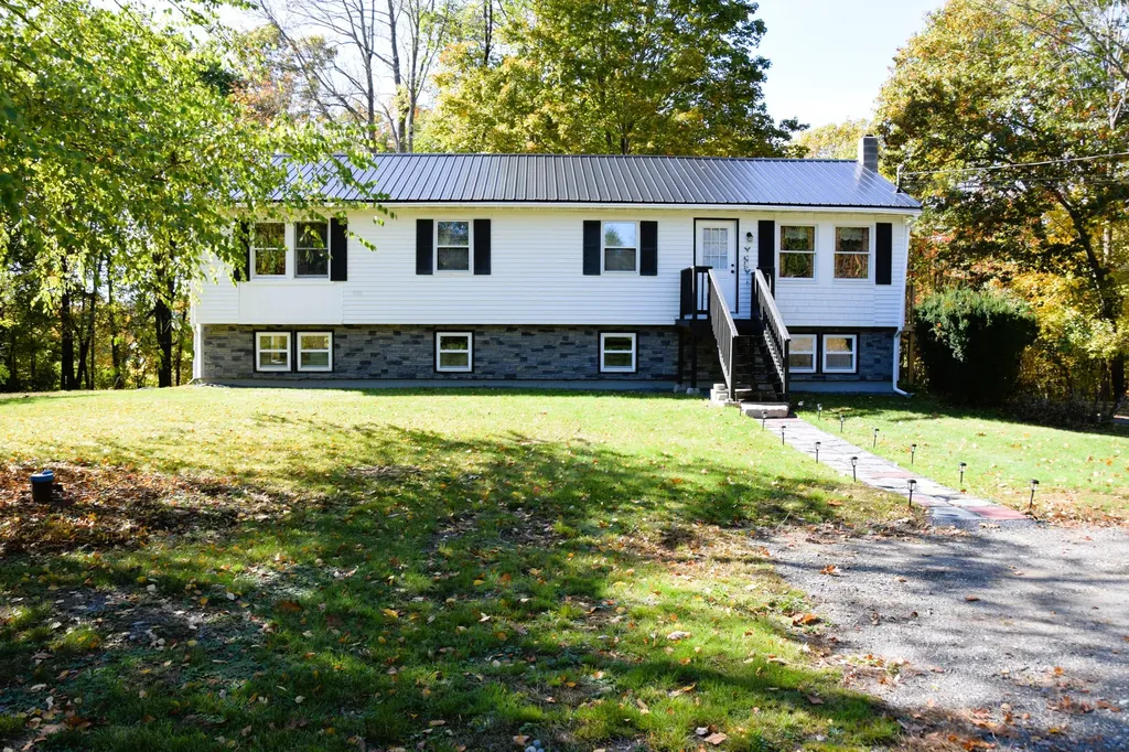 423 E River Road Skowhegan ME 04976