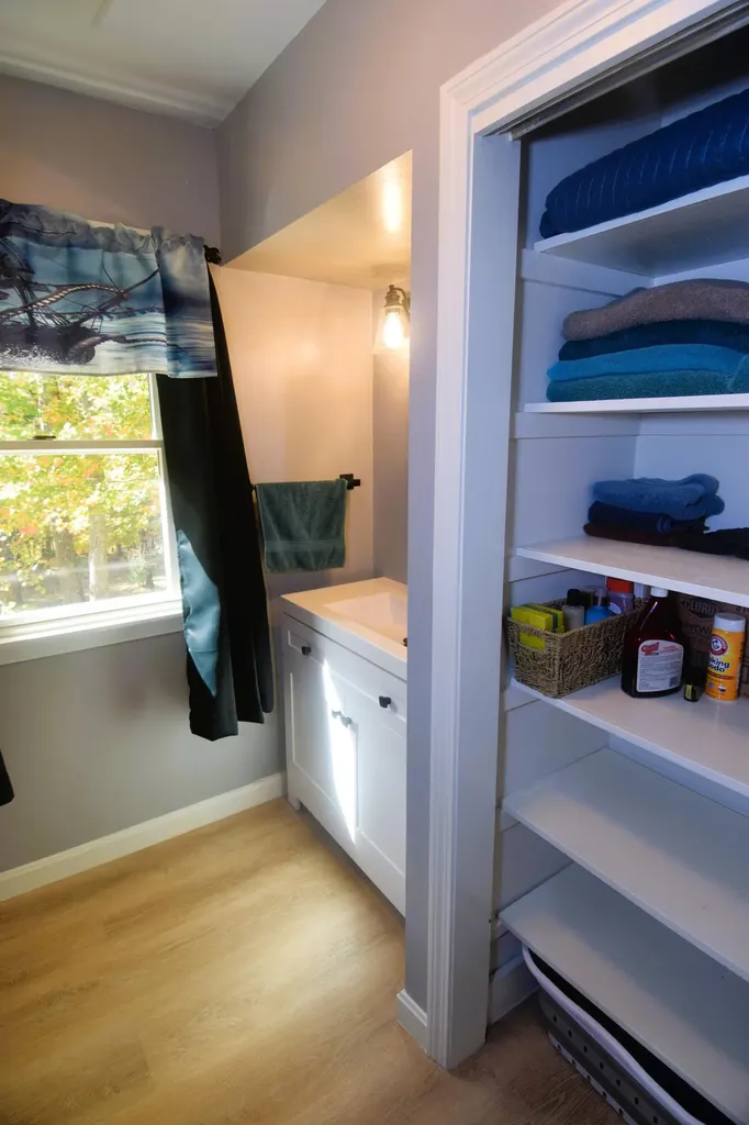 423 E River Road Skowhegan ME 04976