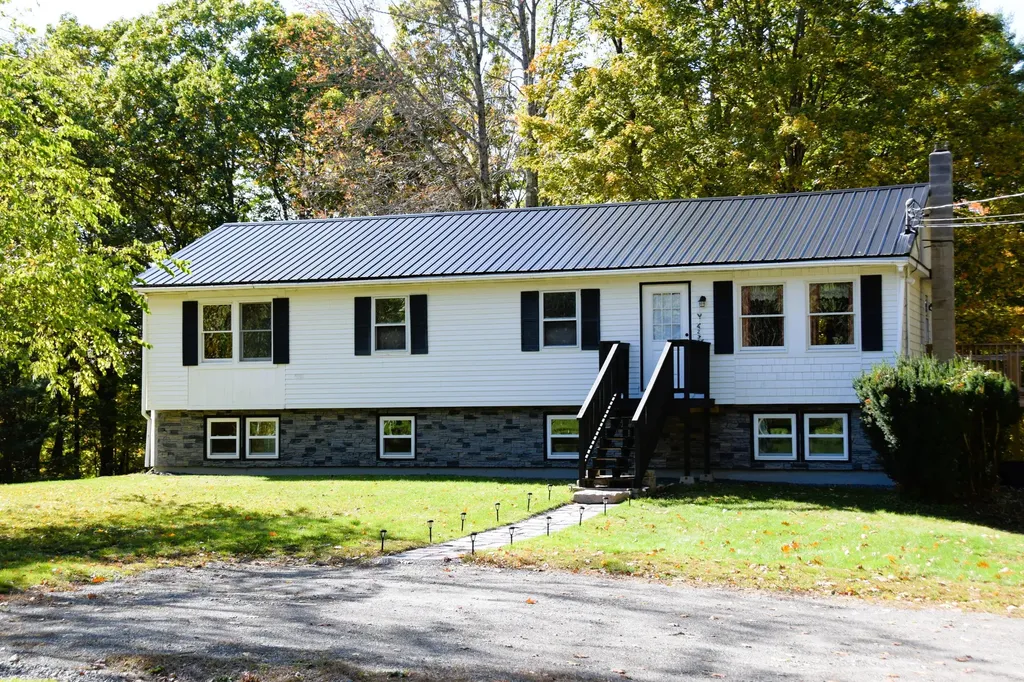 423 E River Road Skowhegan ME 04976