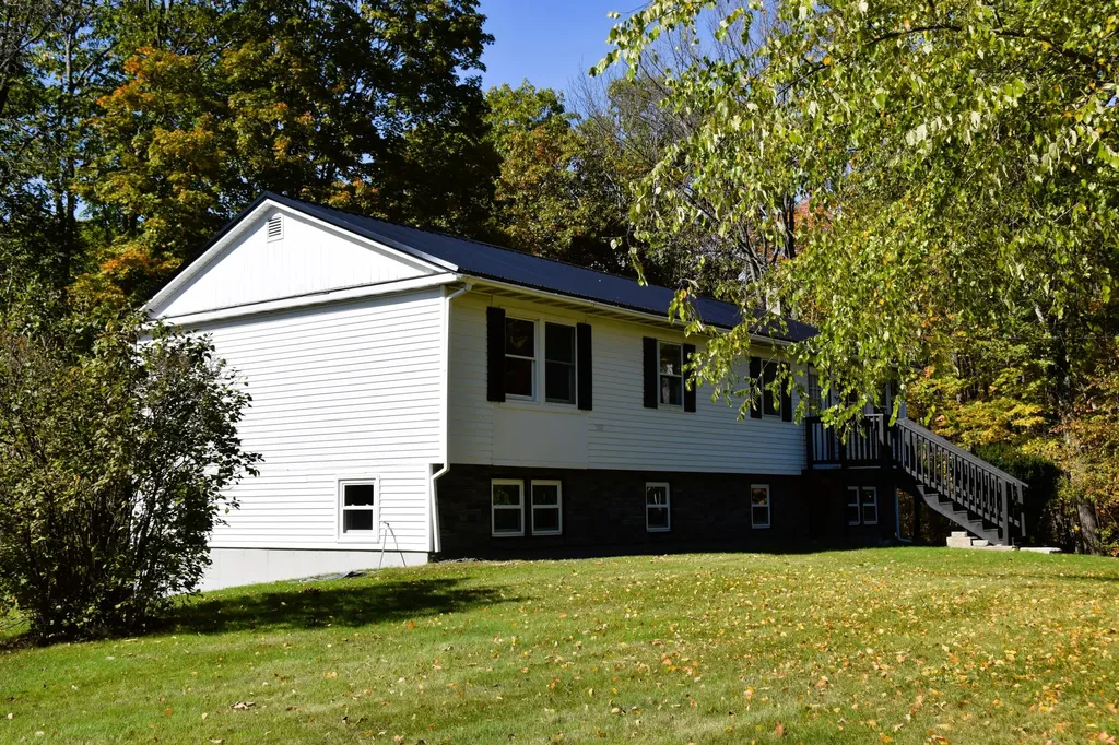 423 E River Road Skowhegan ME 04976