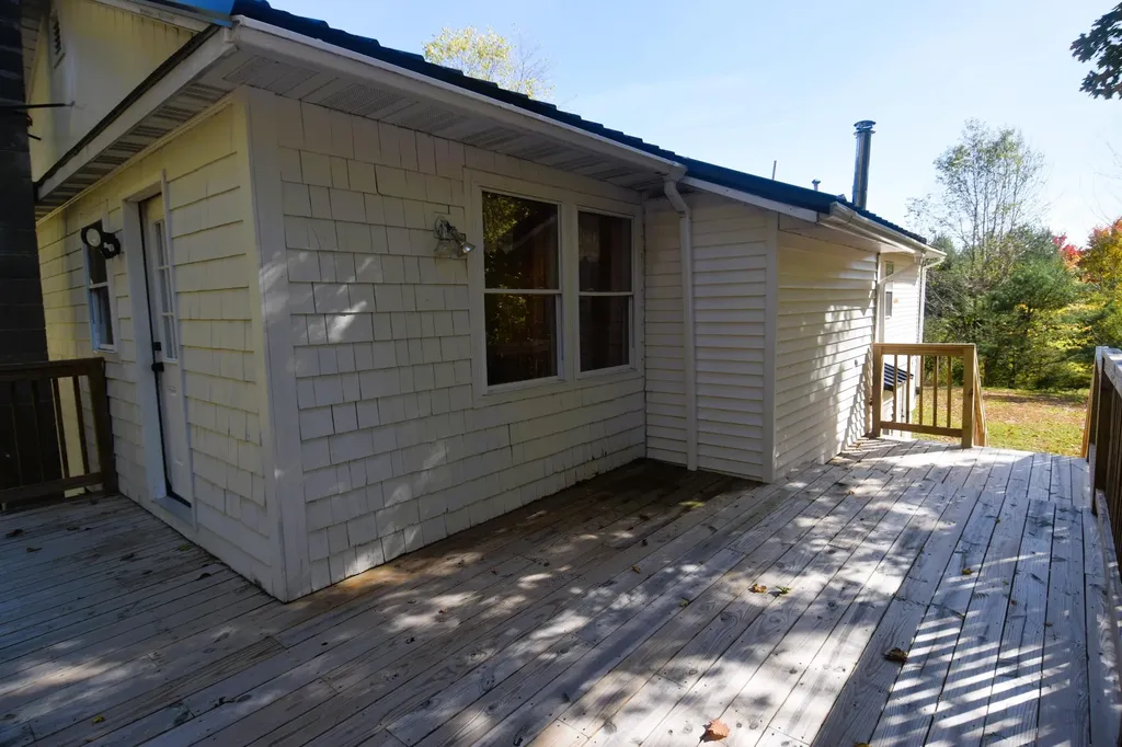 423 E River Road Skowhegan ME 04976