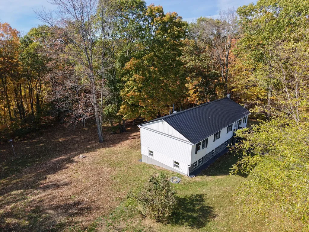423 E River Road Skowhegan ME 04976