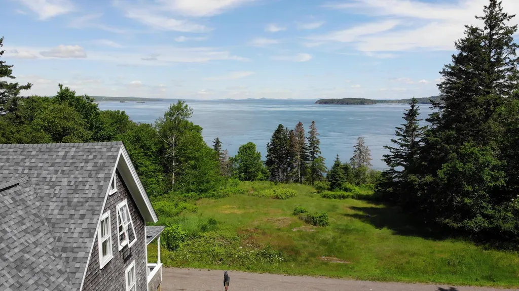 45 Kendall Head Road Eastport ME 04631