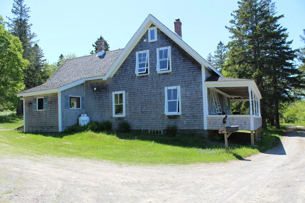 45 Kendall Head Road Eastport ME 04631